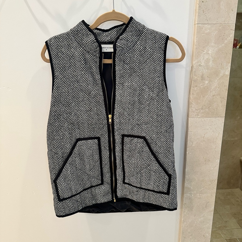 Goodnight Macaroon Black and White Quilted Vest